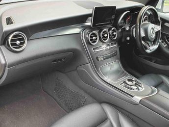 Mercedes-Benz Glc GLC 220d 4Matic AMG Line 5dr 9G-Tronic