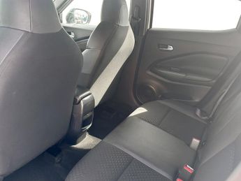Nissan Juke 1.0 DiG-T 114 N-Connecta 5dr DCT