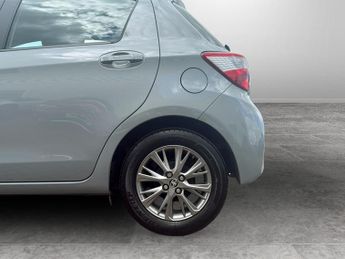 Toyota Yaris 1.5 VVT-i Icon 5dr CVT