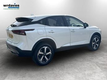 Nissan Qashqai 1.3 DiG-T MH 158 N-Connecta 5dr Xtronic