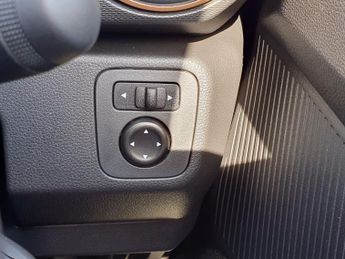 Dacia Spring 24kWh Extreme 100 75kW 5dr Auto