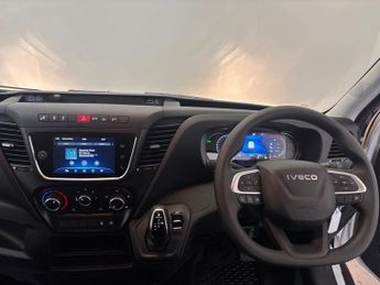Iveco Daily 35s14 LWB MR 2.3l 4100 WB 136ps Hi-Matic