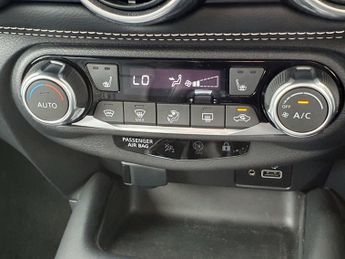 Nissan Juke 1.6 Hybrid Tekna 5dr Auto