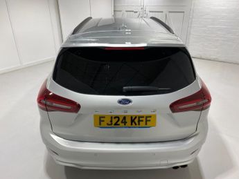 Ford Focus 1.0 Turbo EcoBoost (155PS) mHEV 8 spd Automatic ST-Line X 5dr Es