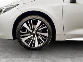 Toyota Corolla 1.8 Hybrid Design 5dr CVT