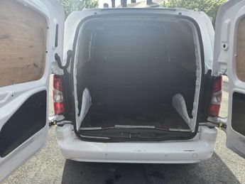 Peugeot Partner 1.5 BlueHDi 1000 Asphalt Premium Standard Panel Van 5dr Diesel E