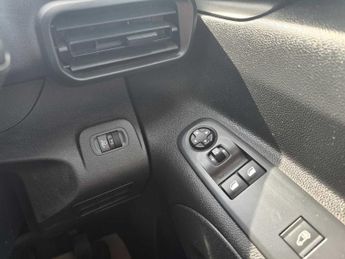 Peugeot Partner Asphalt Premium 1.5 HDI Automatic