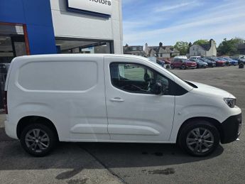 Peugeot Partner Asphalt Premium 1.5 HDI Automatic