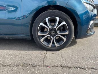 Citroen Grand C4 Spacetourer 