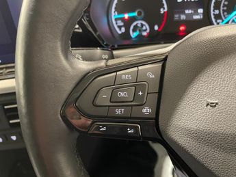 Ford Grand Tourneo Connect 2.0 EcoBlue (122PS) Automatic Titanium 5dr.. 7 Seater ..
