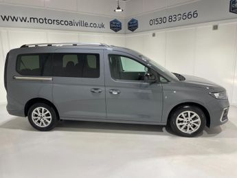 Ford Grand Tourneo Connect 2.0 EcoBlue (122PS) Automatic Titanium 5dr.. 7 Seater ..