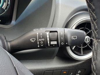 Hyundai Kona 1.6 GDi Hybrid Premium 5dr DCT
