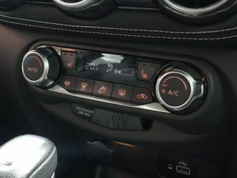 Nissan Juke 1.0 DiG-T 114 Tekna 5dr DCT