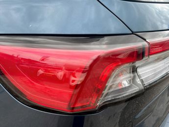 Ford Kuga 2.5 FHEV ST-Line X Edition 5dr CVT