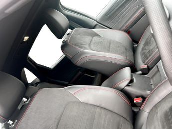 Ford Kuga 2.5 FHEV ST-Line X Edition 5dr CVT