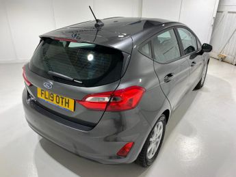 Ford Fiesta 1.0 Turbo EcoBoost (100PS) Automatic Zetec 5dr.