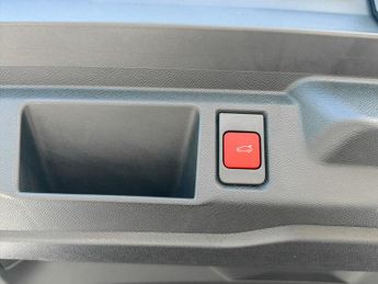 Vauxhall Grandland 1.2 Hybrid 145 Ultimate 5dr e-DCT6 [Fixed Roof]