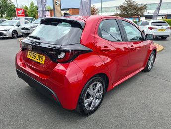 Toyota Yaris 1.5 Hybrid Icon 5dr CVT