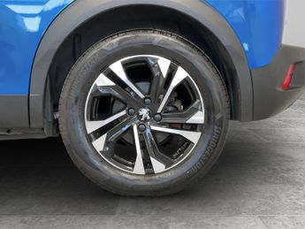 Peugeot 2008 100kW Allure Premium+ 50kWh 5dr Auto