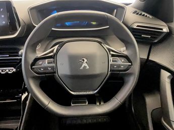 Peugeot 2008 100kW Allure Premium+ 50kWh 5dr Auto