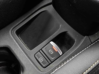 Renault Clio 1.6 E-TECH full hybrid 145 Engineered 5dr Auto