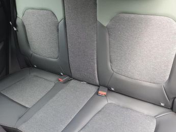 Dacia Spring 24kWh Extreme 100 75kW 5dr Auto