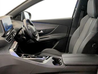 Peugeot 3008 1.2 PureTech Allure Premium+ 5dr EAT8