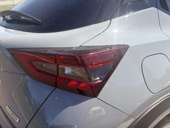 Nissan Juke 1.6 Hybrid Tekna+ 5dr Auto