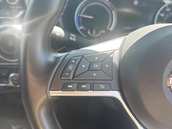 Nissan Juke 1.6 Hybrid Tekna+ 5dr Auto