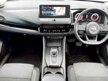 Nissan Qashqai 1.3 DiG-T MH 158 N-Connecta 5dr Xtronic