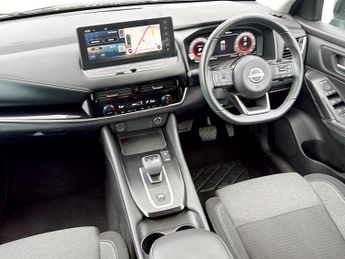 Nissan Qashqai 1.3 DiG-T MH 158 N-Connecta 5dr Xtronic