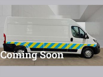 Peugeot Boxer 335 Professional Premium+ L3 H2 LWB 2.2 BlueHDi 140ps
