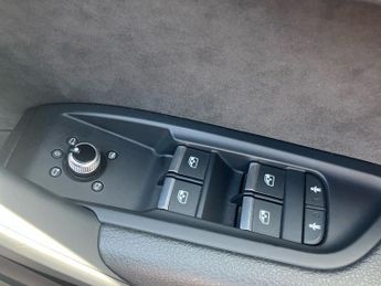Audi Q5 40 TDI Quattro S Line 5dr S Tronic