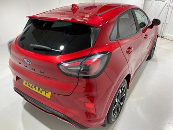 Ford Puma 1.0 Turbo EcoBoost (125PS) mHEV Automatic ST-Line X 5dr** Parkin
