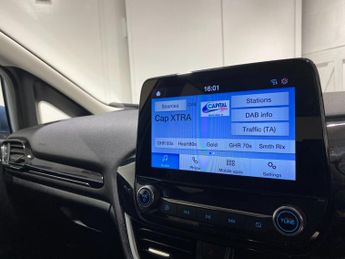 Ford Fiesta 1.0 Turbo EcoBoost (125PS) mHEV Automatic Titanium 5dr.