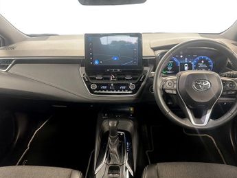 Toyota Corolla 1.8 Hybrid Design 5dr CVT