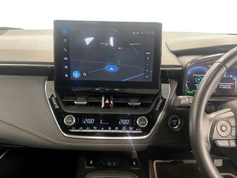 Toyota Corolla 1.8 Hybrid Design 5dr CVT