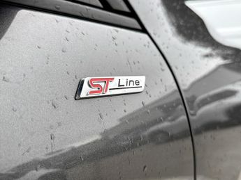 Ford Kuga 2.5 FHEV ST-Line X Edition 5dr CVT