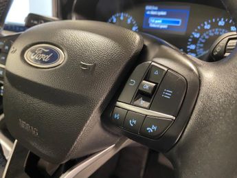 Ford Focus 1.0 Turbo EcoBoost (125PS) mHEV Automatic Titanium 5dr.