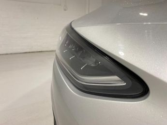 Ford Focus 1.0 Turbo EcoBoost (125PS) mHEV Automatic Titanium 5dr.