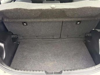 Toyota Yaris 1.5 Hybrid Icon Tech 5dr CVT