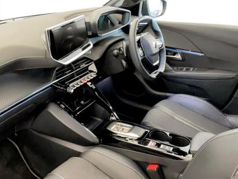 Peugeot 208 1.2 Hybrid 136 GT 5dr e-DSC6