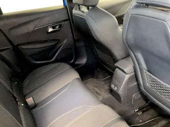 Peugeot 208 1.2 Hybrid 136 GT 5dr e-DSC6
