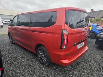 Ford Tourneo Custom 340 65kWh Titanium Minibus Double Cab 5dr Electric Auto L2 (218 