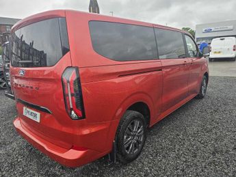 Ford Tourneo Custom 340 65kWh Titanium Minibus Double Cab 5dr Electric Auto L2 (218 