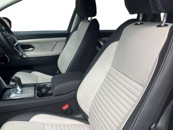Land Rover Discovery Sport 2.0 D200 R-Dynamic SE 5dr Auto [5 Seat]