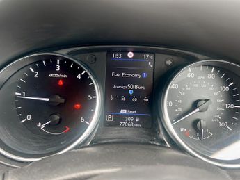 Nissan Qashqai N-CONNECTA 1.5DCI 5 DOOR