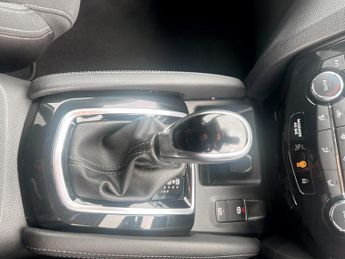 Nissan Qashqai N-CONNECTA 1.5DCI 5 DOOR