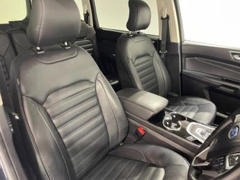 Ford Galaxy 2.5 FHEV (190PS) Automatic Titanium 5dr**LUX Pack**