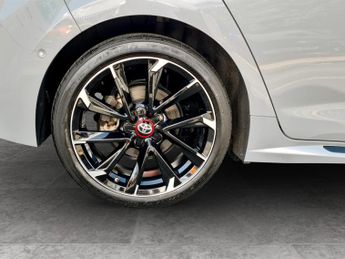 Toyota Corolla 2.0 VVT-i Hybrid GR Sport 5dr CVT